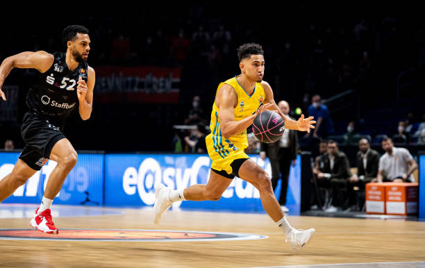 渐展现出令 渐展现出令